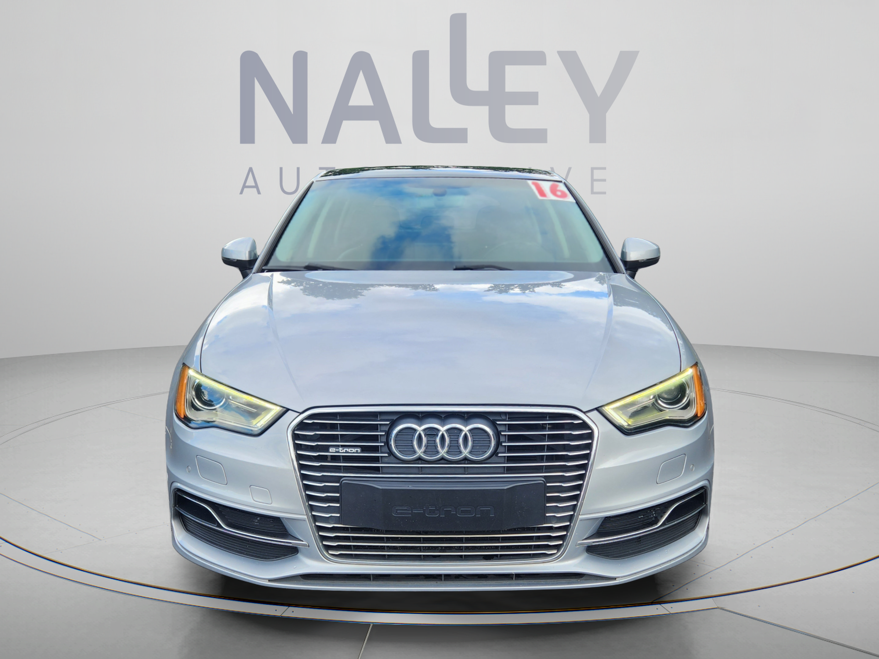 Used 2016 Audi A3 e-tron Premium w/ 17" Wheel Package FWD image 8