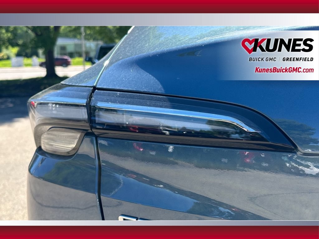 New 2026 Buick Envista Sport Touring FWD image 57