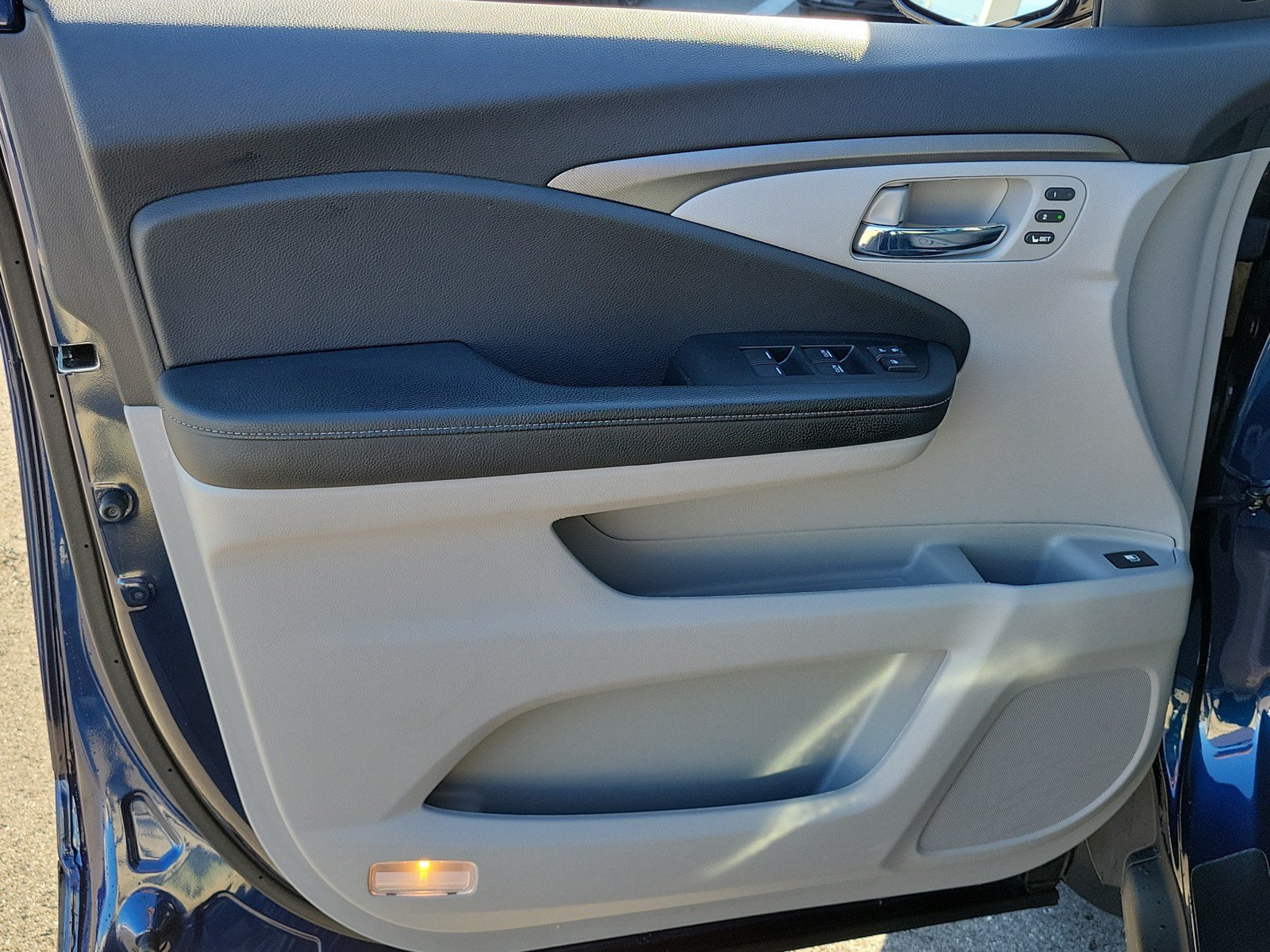 Used 2022 Honda Ridgeline RTL-E image 13