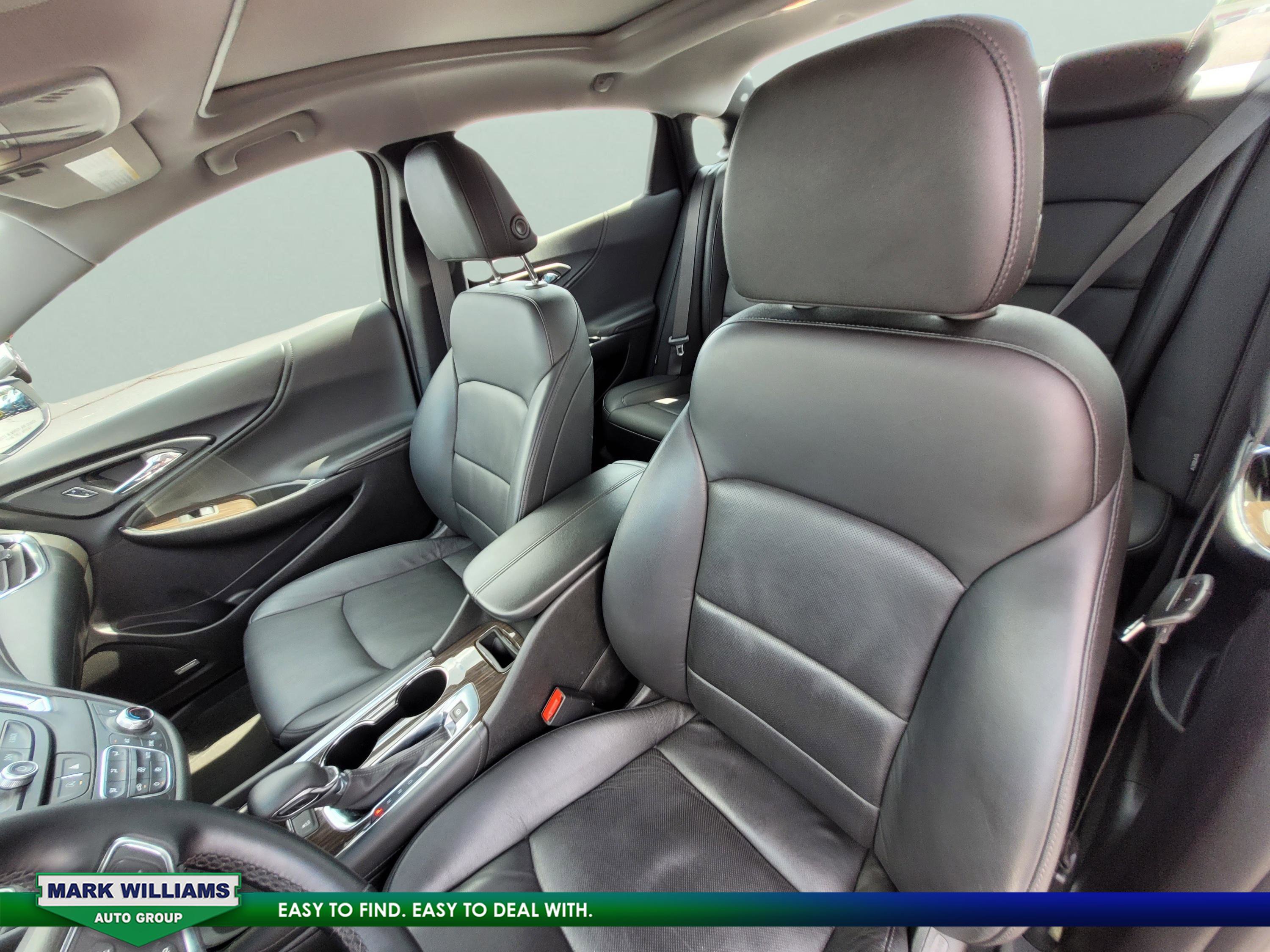 Used 2024 Chevrolet Malibu LT image 32