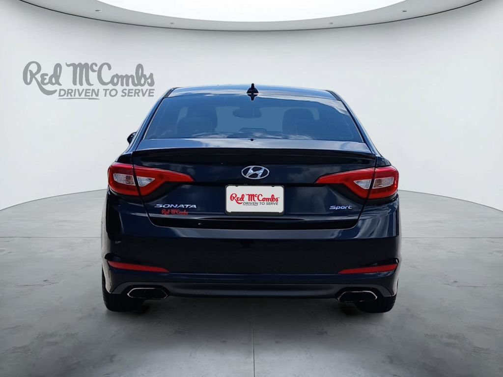 Used 2016 Hyundai Sonata Sport w/ Option Group 1V FWD image 4