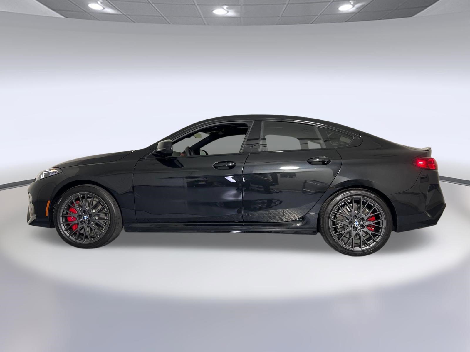 Used 2026 BMW M235i xDrive w/ Technology Package AWD/4WD image 2