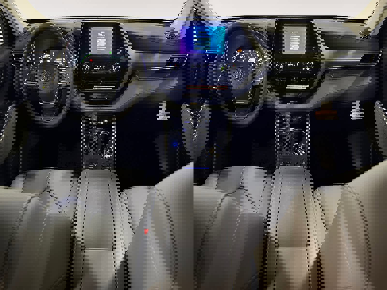 New 2026 Toyota Highlander XLE image 10