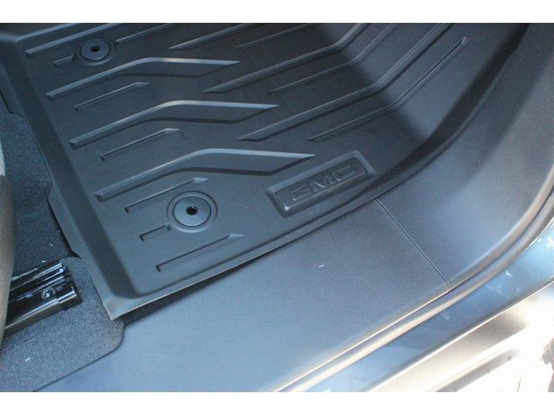 New 2026 GMC Sierra EV Elevation image 25