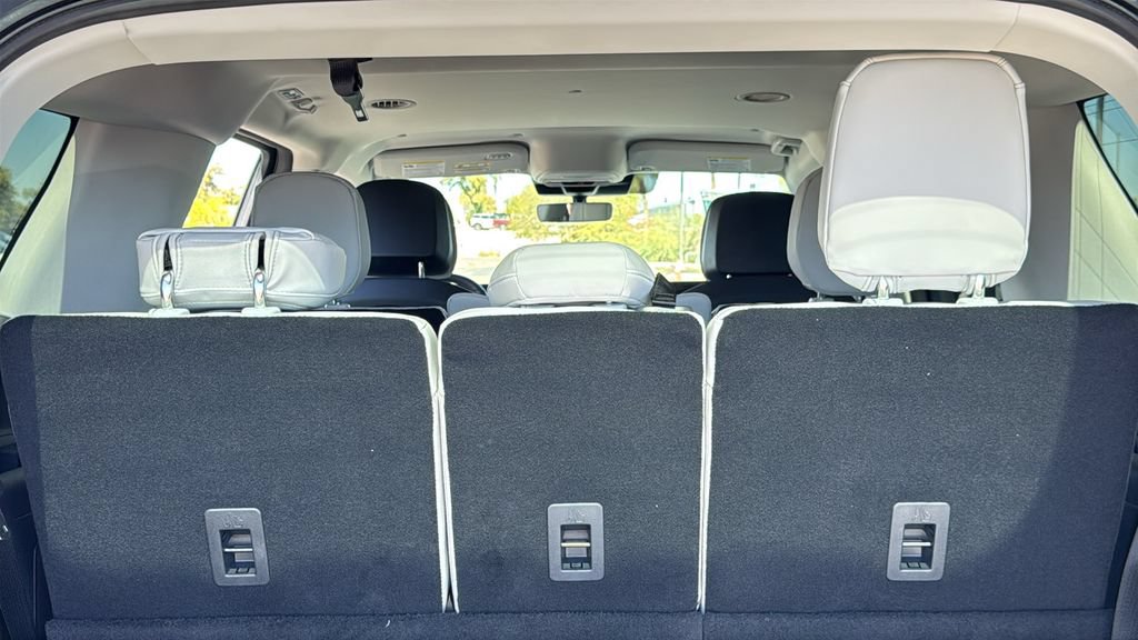 New 2026 Lincoln Navigator Premiere AWD/4WD image 27