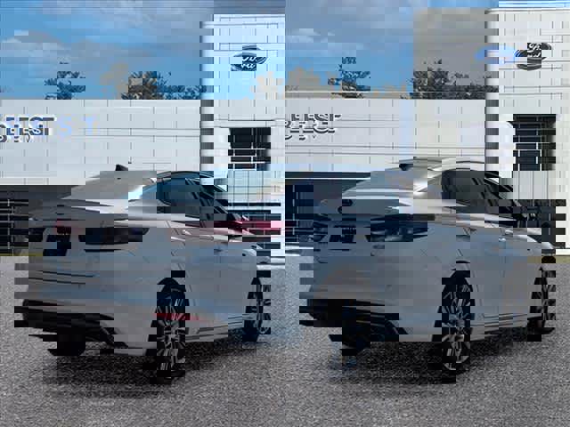 Used 2016 Kia Optima SX w/ Chrome Wheel Package image 14