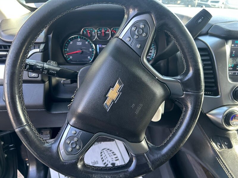 Used 2020 Chevrolet Suburban LT AWD/4WD image 21