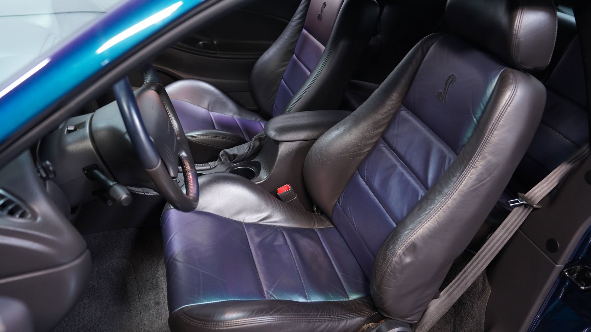 Used 2004 Ford Mustang Cobra RWD image 34