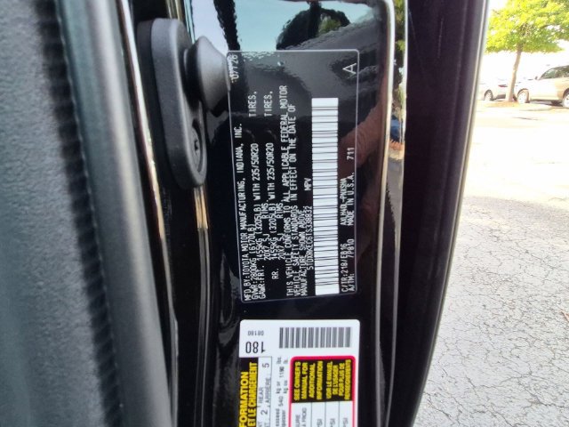 Certified 2026 Toyota Sienna XSE FWD image 35