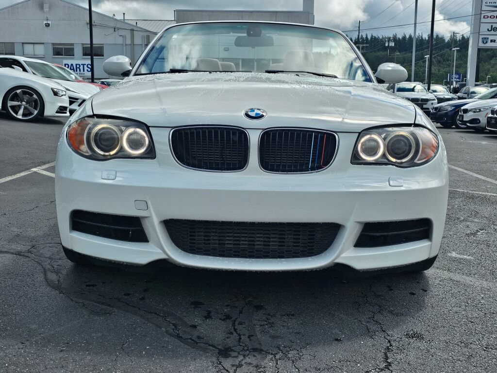 Used 2008 BMW 135i Convertible RWD image 8