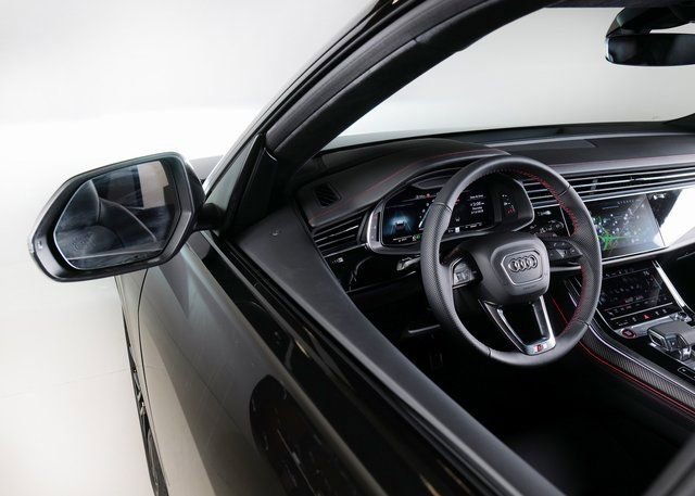 New 2026 Audi SQ8 Prestige image 25