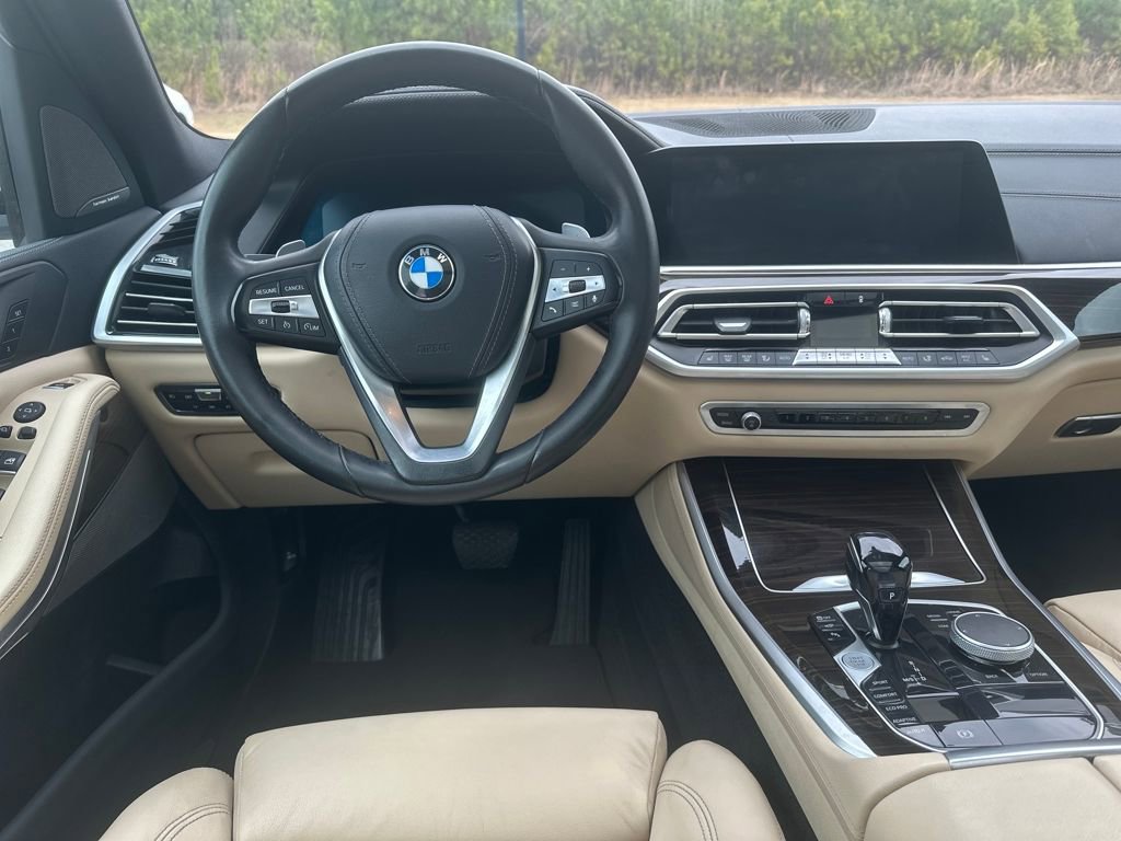 Used 2021 BMW X5 sDrive40i w/ Premium Package image 2