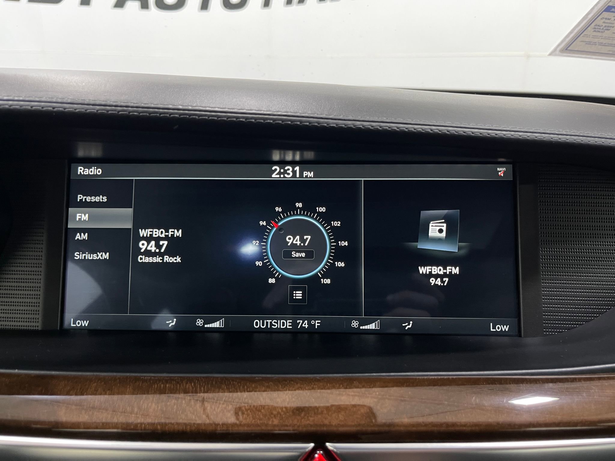 Used 2018 Genesis G90 3.3T Premium AWD/4WD image 24