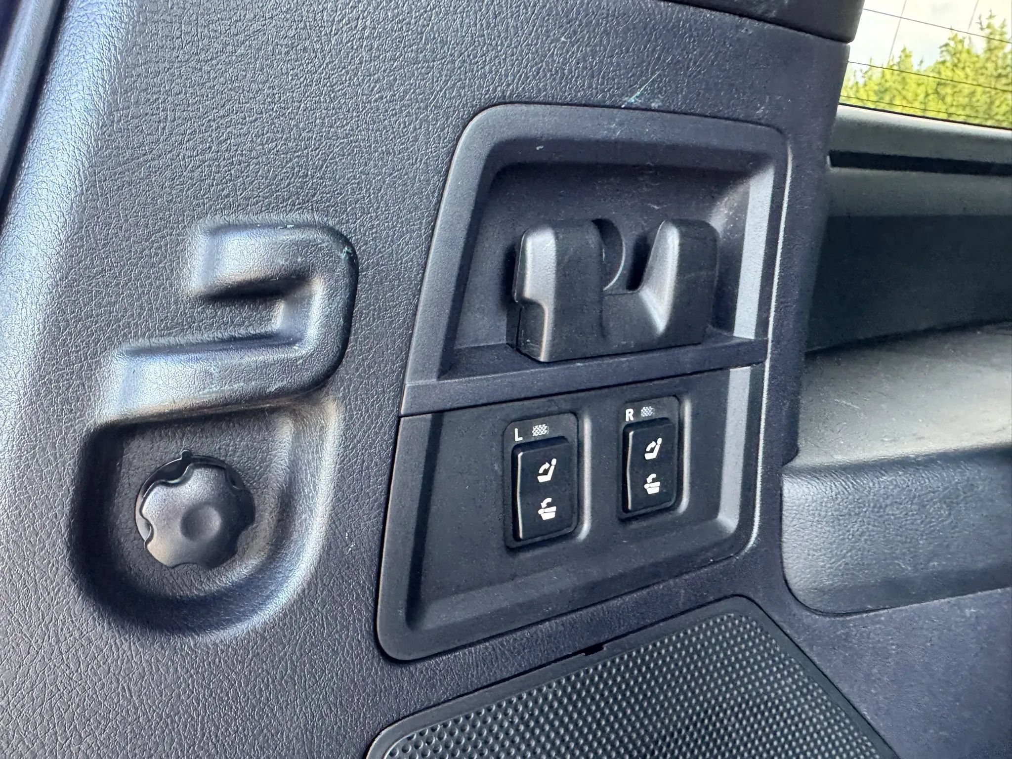 Used 2021 Toyota Sequoia TRD Pro AWD/4WD image 29