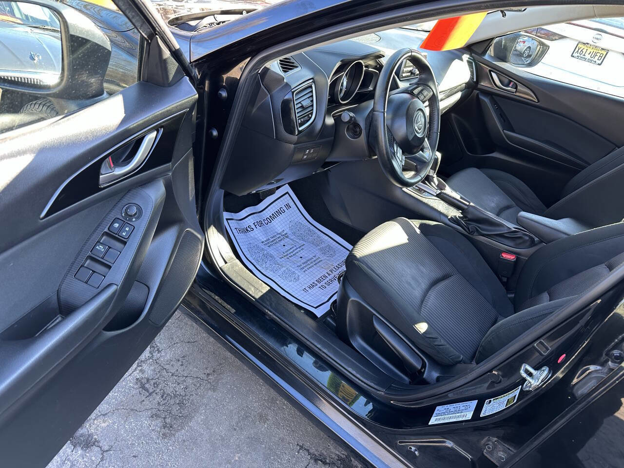 Used 2014 MAZDA MAZDA3 i Touring image 9