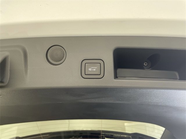 New 2026 Chevrolet Equinox LT w/ Convenience Package II image 17