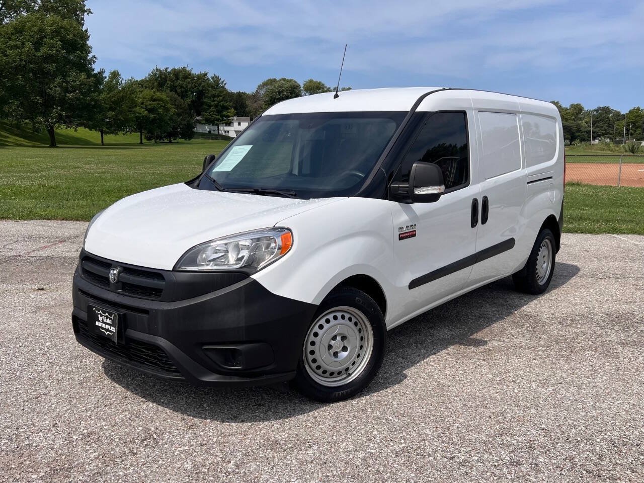 Used 2018 RAM ProMaster City Tradesman FWD image 2