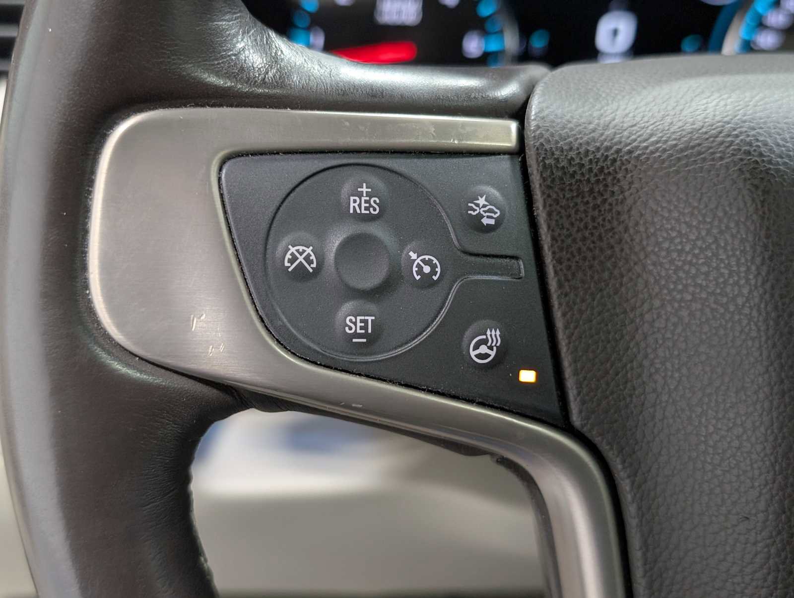 Certified 2017 GMC Yukon Denali image 36