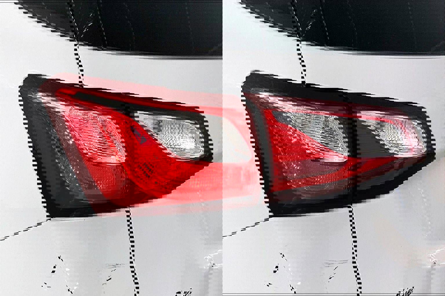 Used 2018 Chevrolet Equinox LT image 23