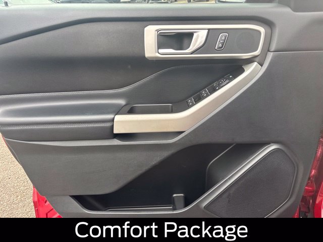 Used 2020 Ford Explorer XLT w/ Comfort Package AWD/4WD image 16