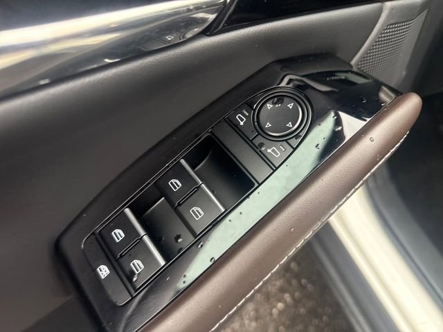 Used 2021 MAZDA CX-30 AWD 2.5 S w/ Premium Package image 11