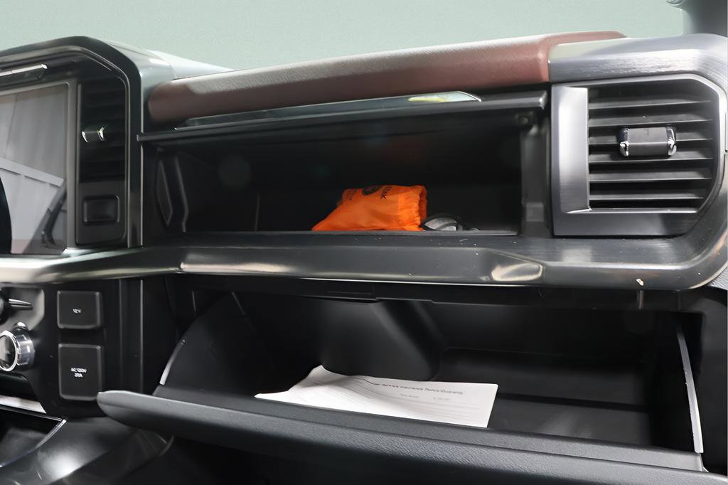 Used 2022 Ford F150 Lariat w/ Equipment Group 502A High image 28