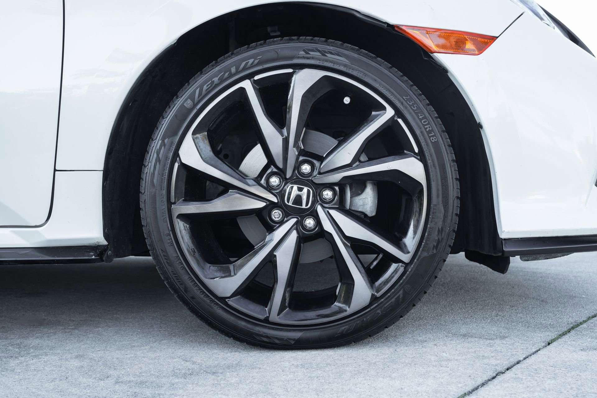 Used 2018 Honda Civic Sport image 27