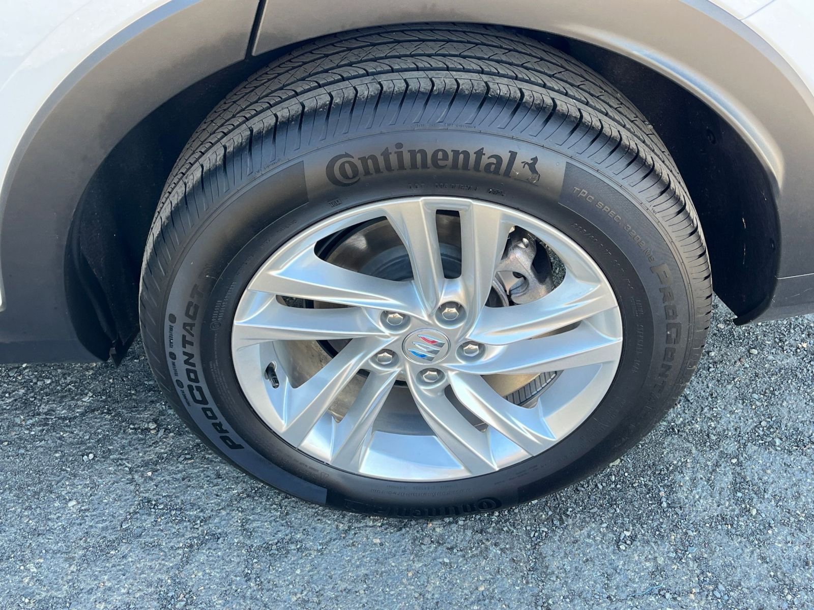 Used 2025 Buick Envista Preferred image 29