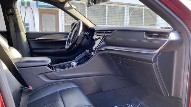 Used 2022 Jeep Grand Cherokee L Overland w/ Luxury Tech Group IV image 20