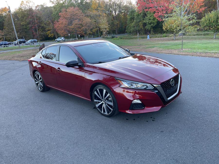 Used 2022 Nissan Altima 2.5 SR image 3