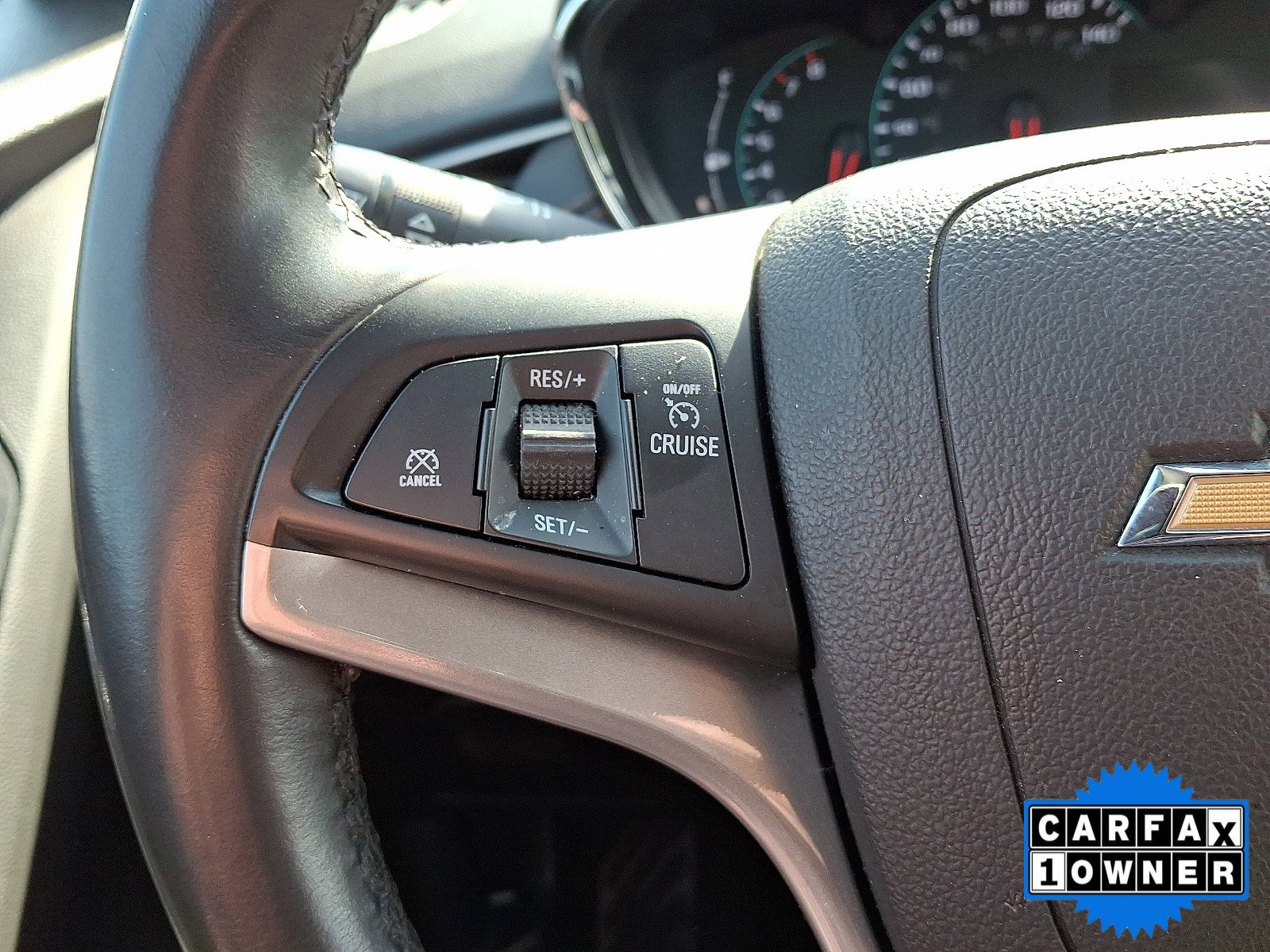 Used 2019 Chevrolet Trax LT w/ LT Convenience Package AWD/4WD image 22
