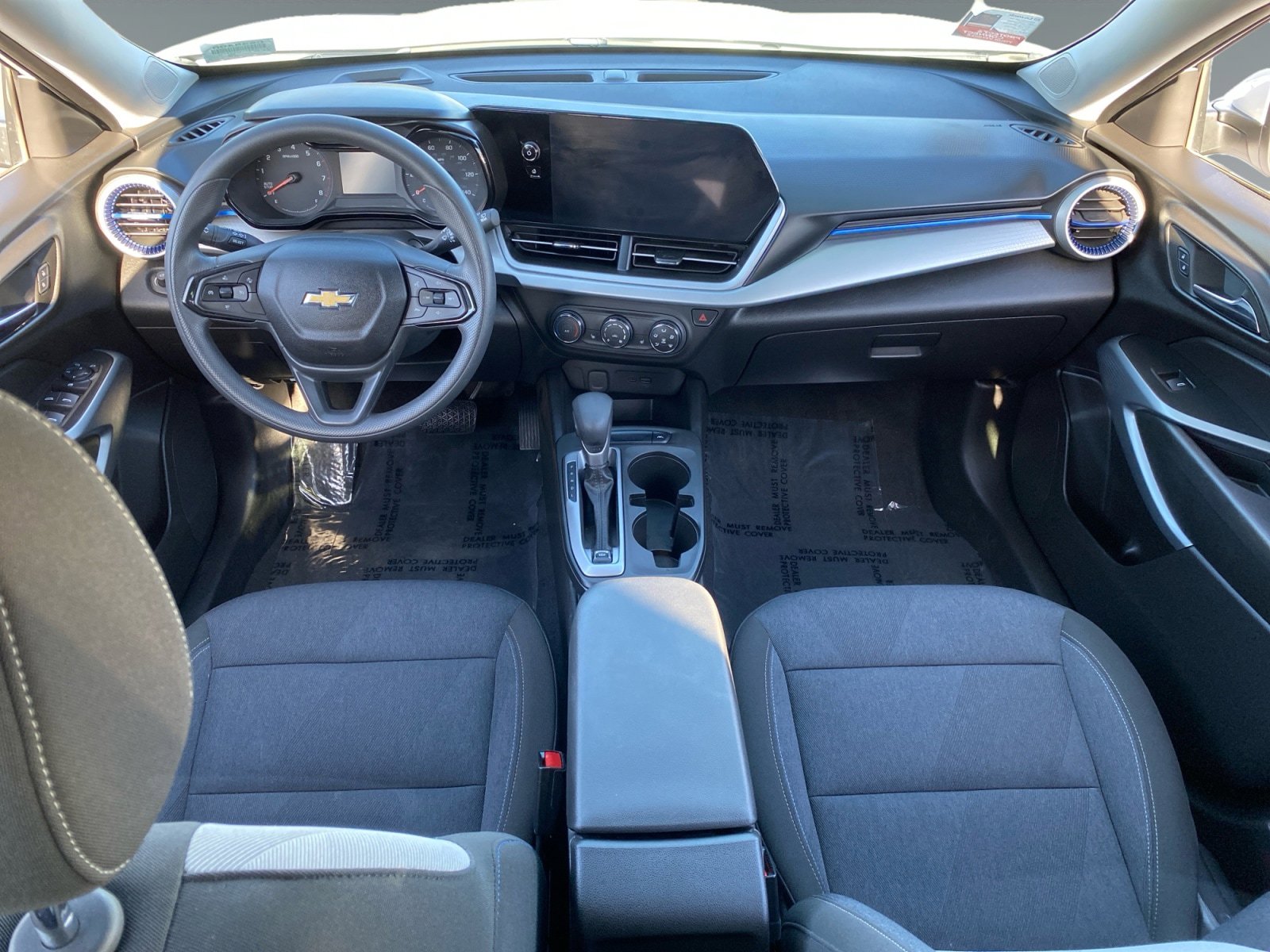 Used 2024 Chevrolet Trax LS w/ LS Convenience Package image 10