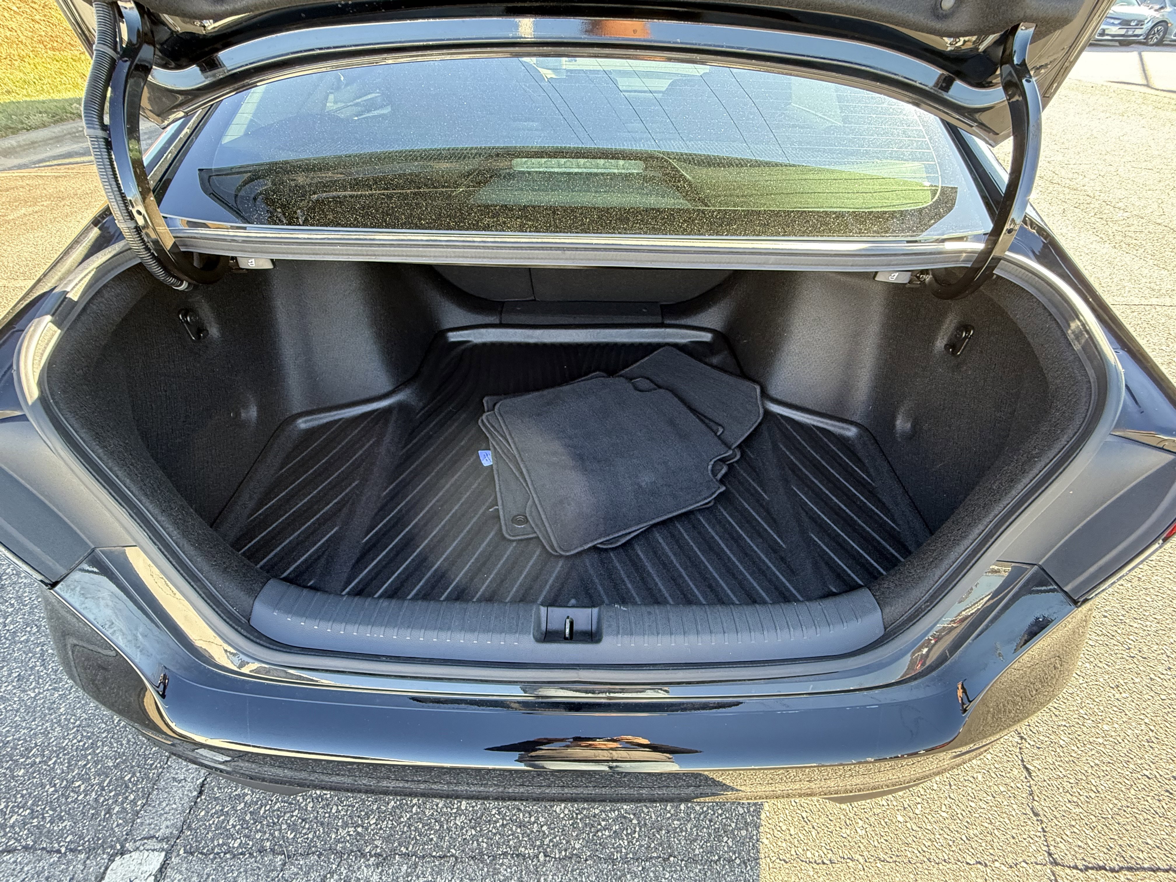 Used 2024 Honda Accord EX image 33