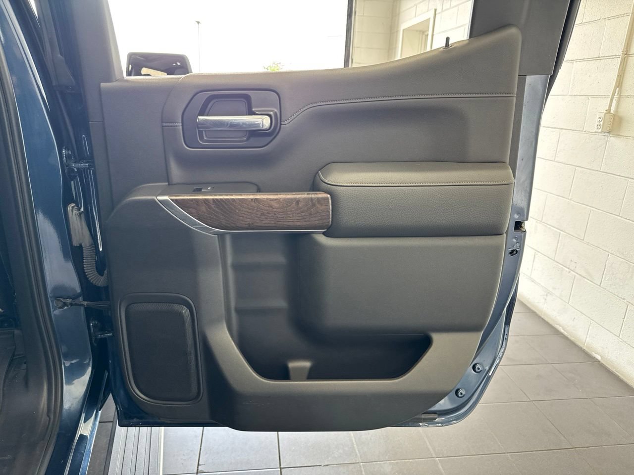 Used 2019 GMC Sierra 1500 Denali w/ Denali Ultimate Package AWD/4WD image 51