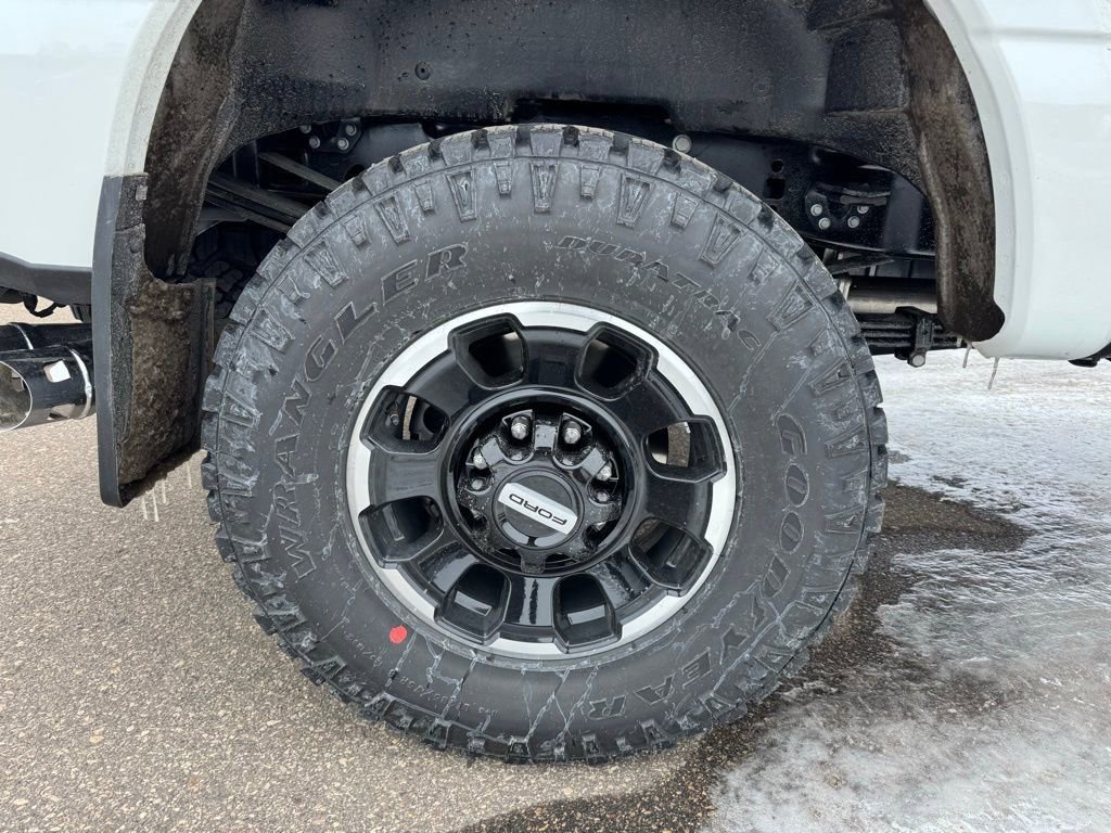 New 2026 Ford F350 Platinum w/ Platinum Plus Package image 3