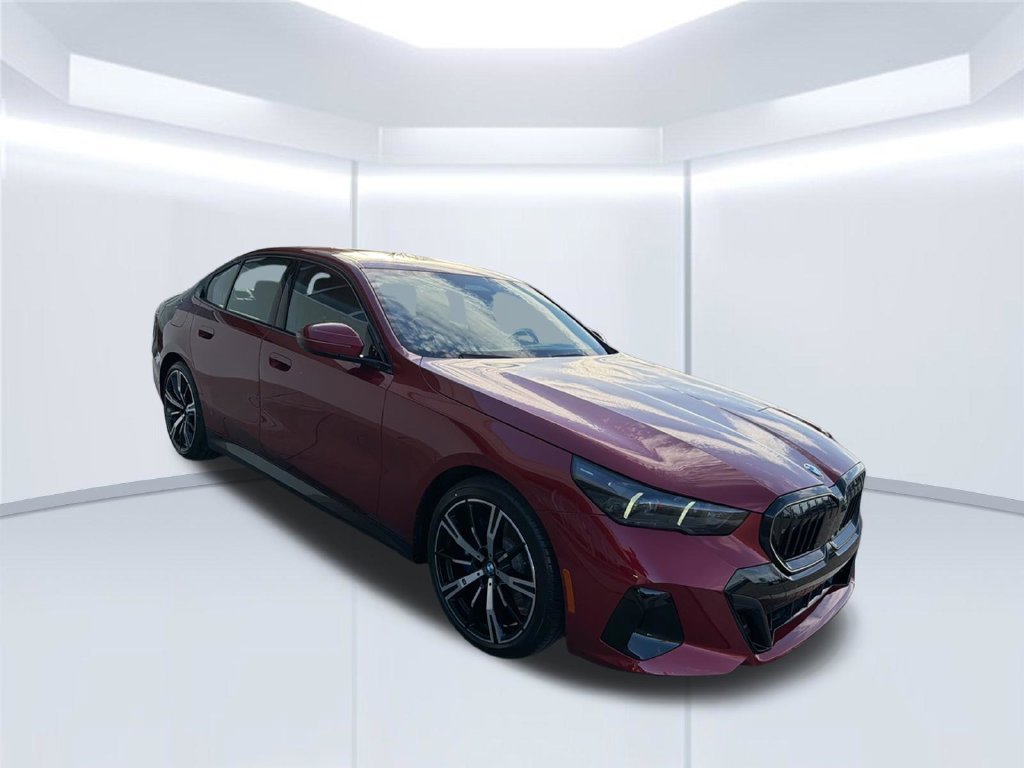 New 2026 BMW 530i xDrive w/ M Sport Package AWD/4WD image 8