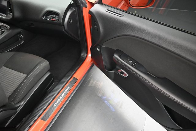Used 2020 Dodge Challenger R/T Scat Pack RWD image 25