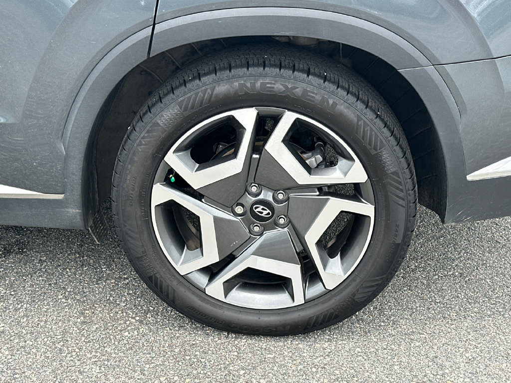 Used 2023 Hyundai Palisade Limited FWD image 20