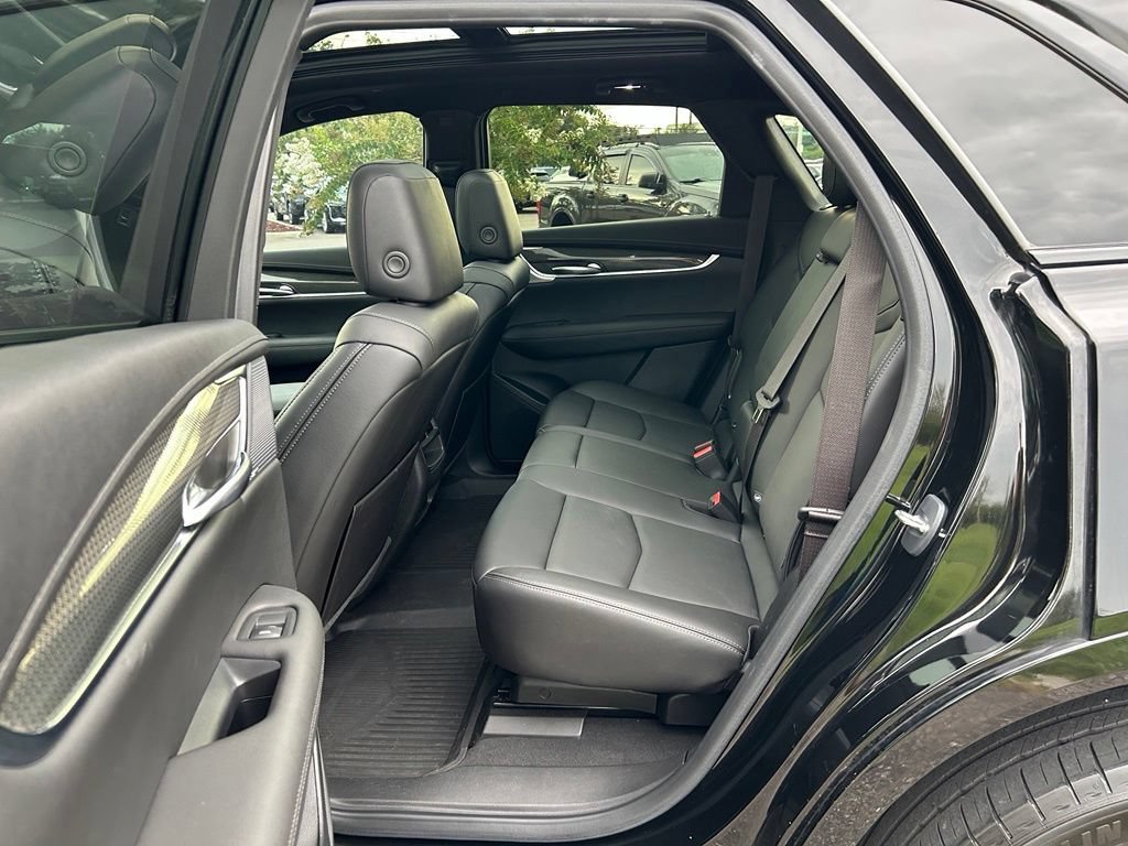 Used 2024 Cadillac XT5 Sportv w/ Technology Package AWD/4WD image 57