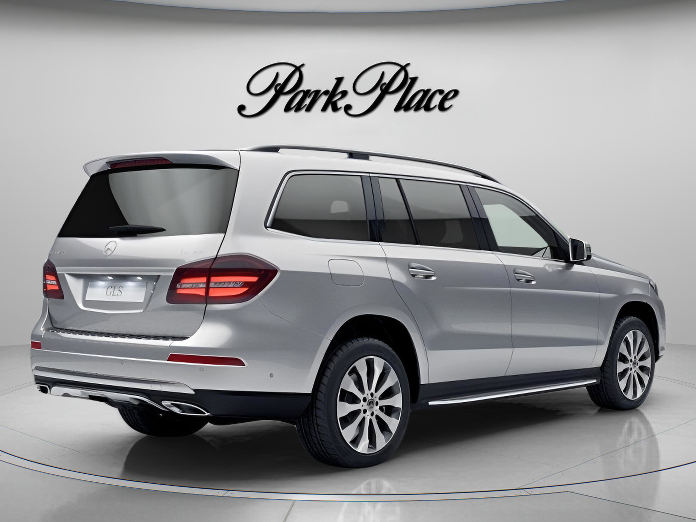 Used 2019 Mercedes-Benz GLS 450 4MATIC image 21