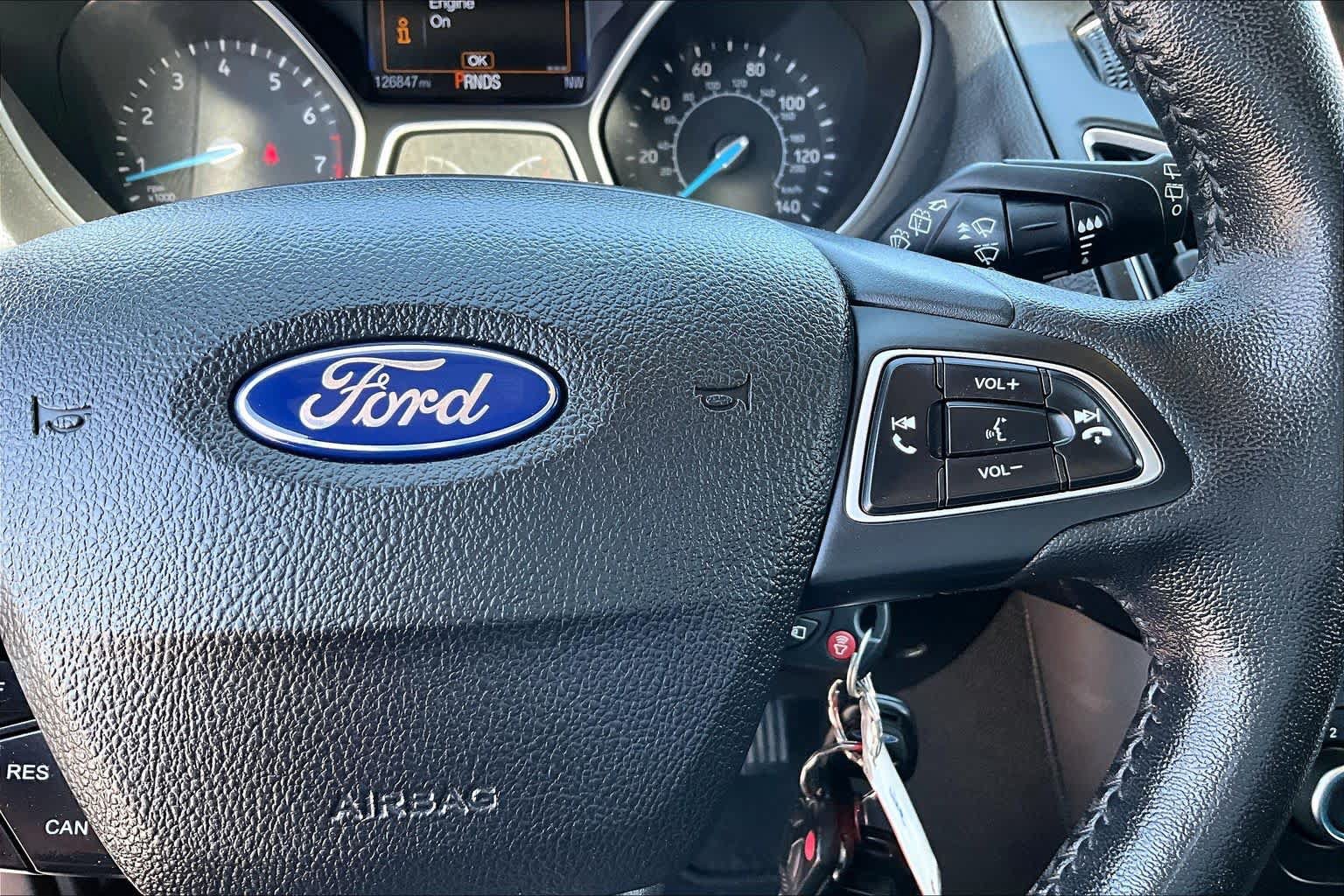 Used 2016 Ford Focus SE w/ Equipment Group 201A FWD image 24