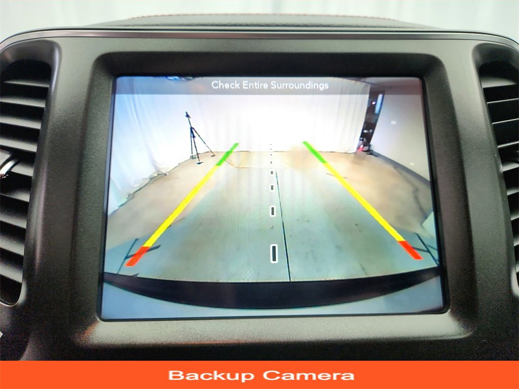 Used 2019 Jeep Cherokee Trailhawk w/ Comfort & Convenience Group image 16