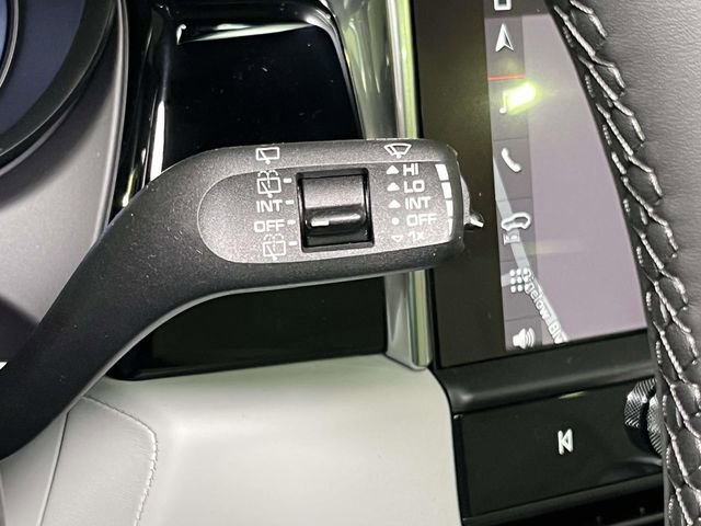 New 2026 Porsche Macan AWD/4WD image 41