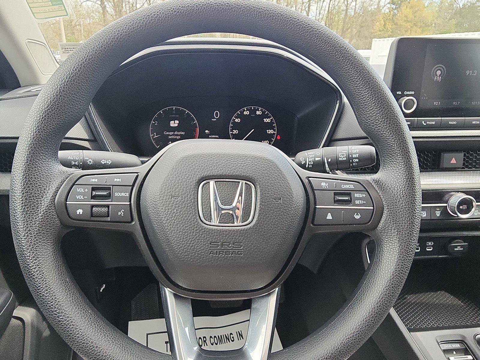 Used 2025 Honda CR-V EX image 15