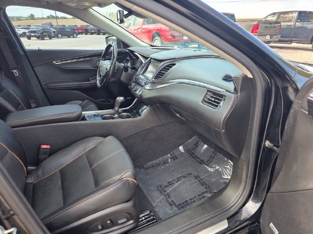 Used 2017 Chevrolet Impala Premier FWD image 16