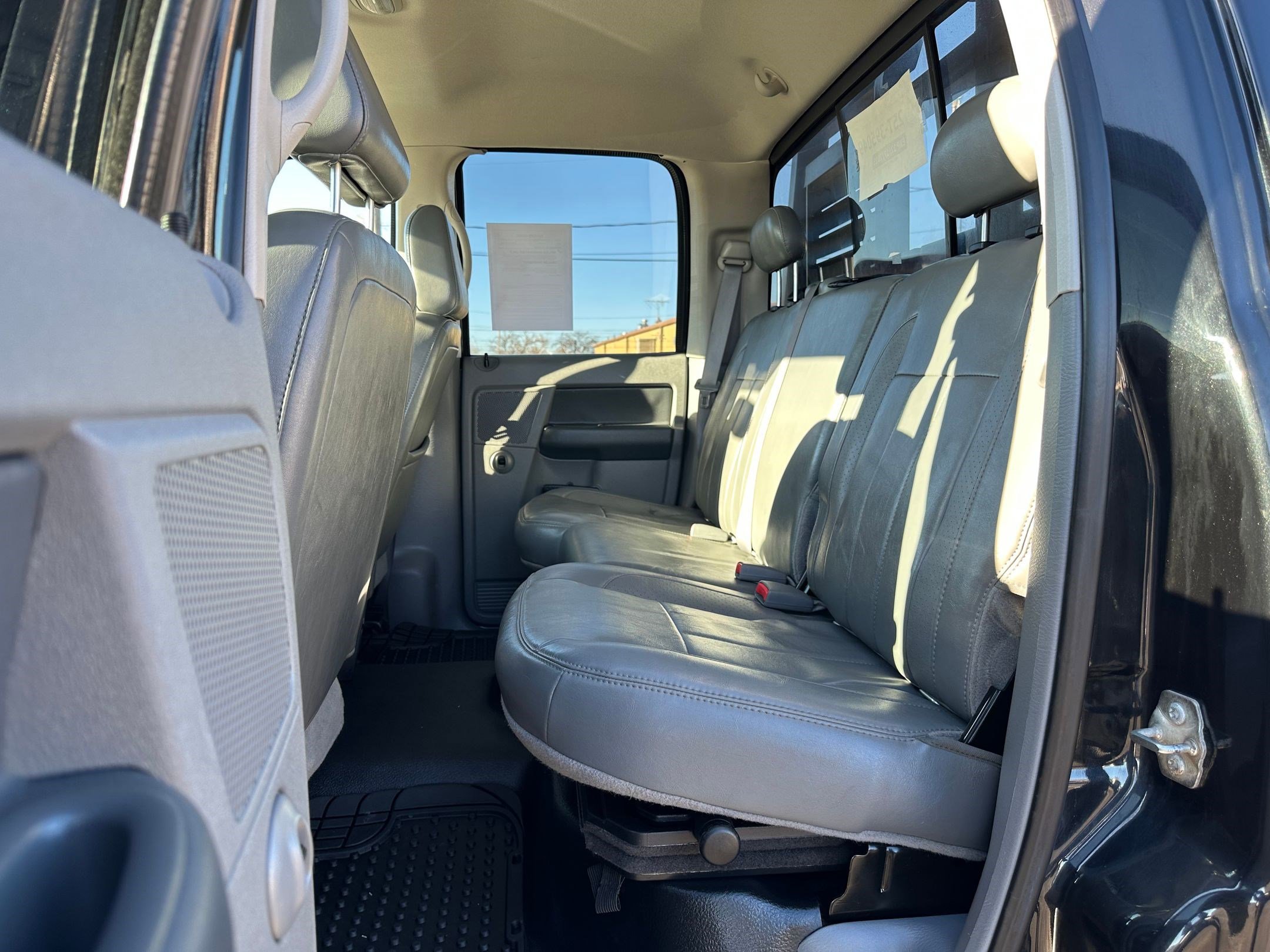 Used 2008 Dodge Ram 3500 Truck Laramie w/ Trailer Tow Group image 12