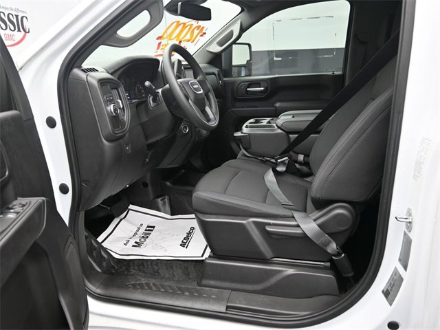 New 2024 GMC Sierra 3500 Pro w/ Convenience Package image 10