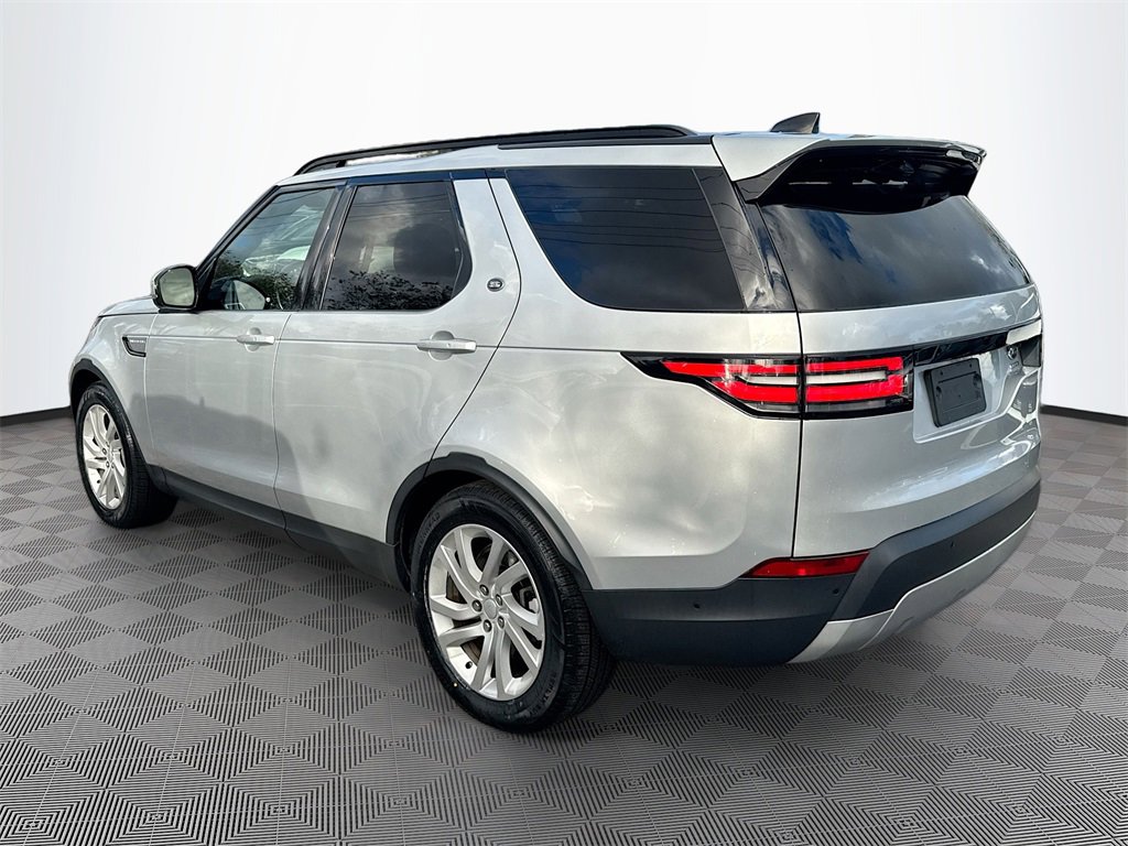 Used 2018 Land Rover Discovery HSE image 8