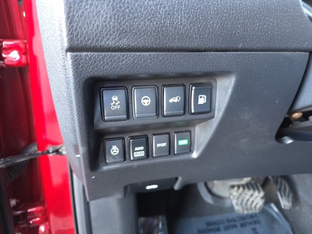 Used 2020 Nissan Rogue SL w/ Premium Package image 24