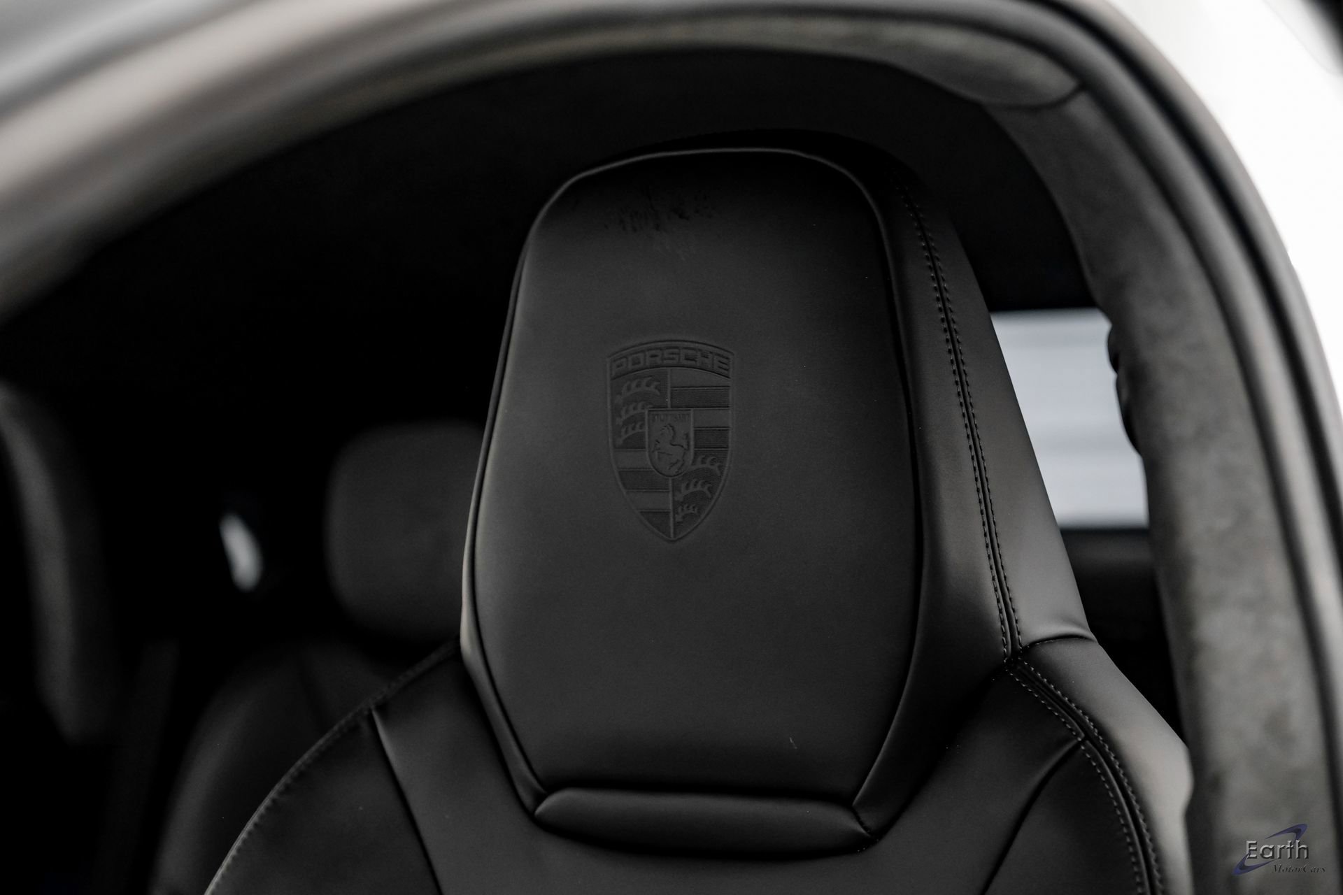 Used 2022 Porsche Cayenne Turbo image 39